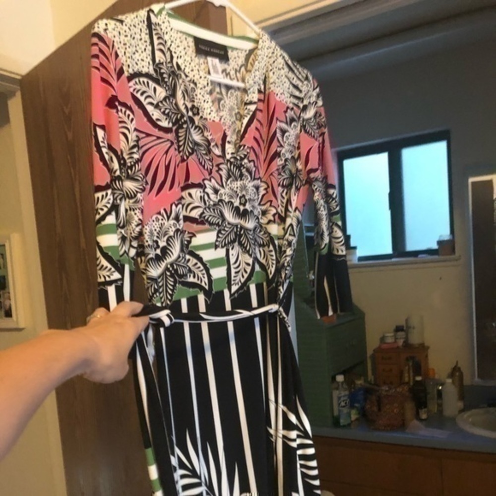 Donna Morgan Dress Size 6 - Picture 5 of 6